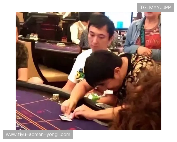 澳门豪赌客的心理分析：为何他们愿意投入巨额资金进行赌博